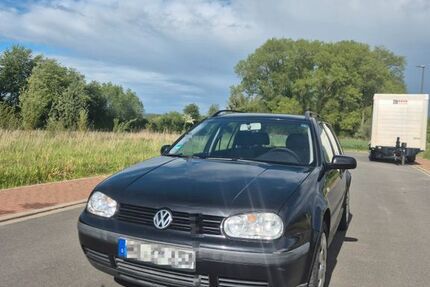 VW Golf 222.700 km 1.200 &euro; Brakel 33034