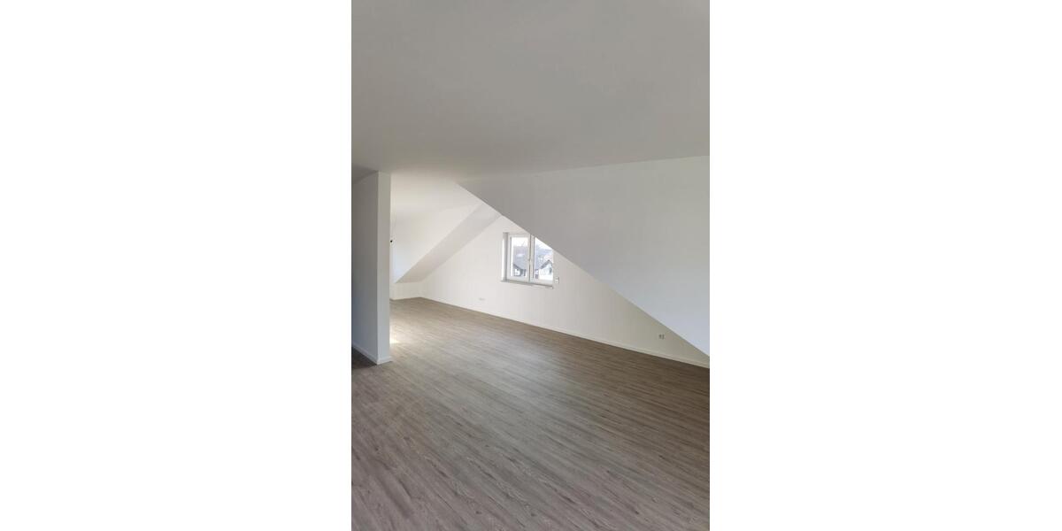 Dachgeschoßwohnung Hövelhof - 3 Zimmer, 101 m&sup2;, 1.200&euro; | Angebot:27621948