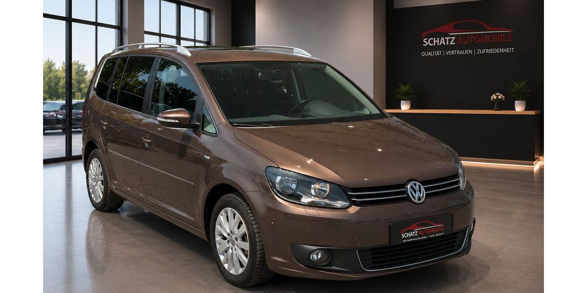 VW Touran 124.298 km 8.399 &euro; Salzkotten 33154