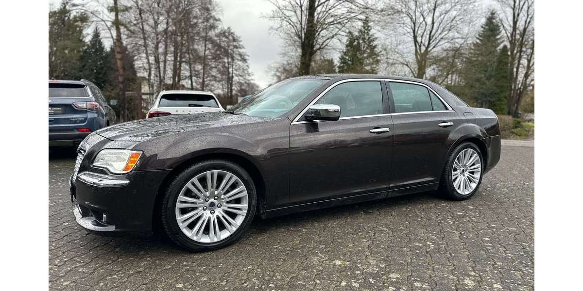 Lancia Thema 55.749 km 15.990 &euro; Willebadessen 34439
