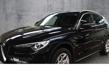 Alfa Romeo Stelvio 51.500 km 31.490 &euro; Paderborn 33100