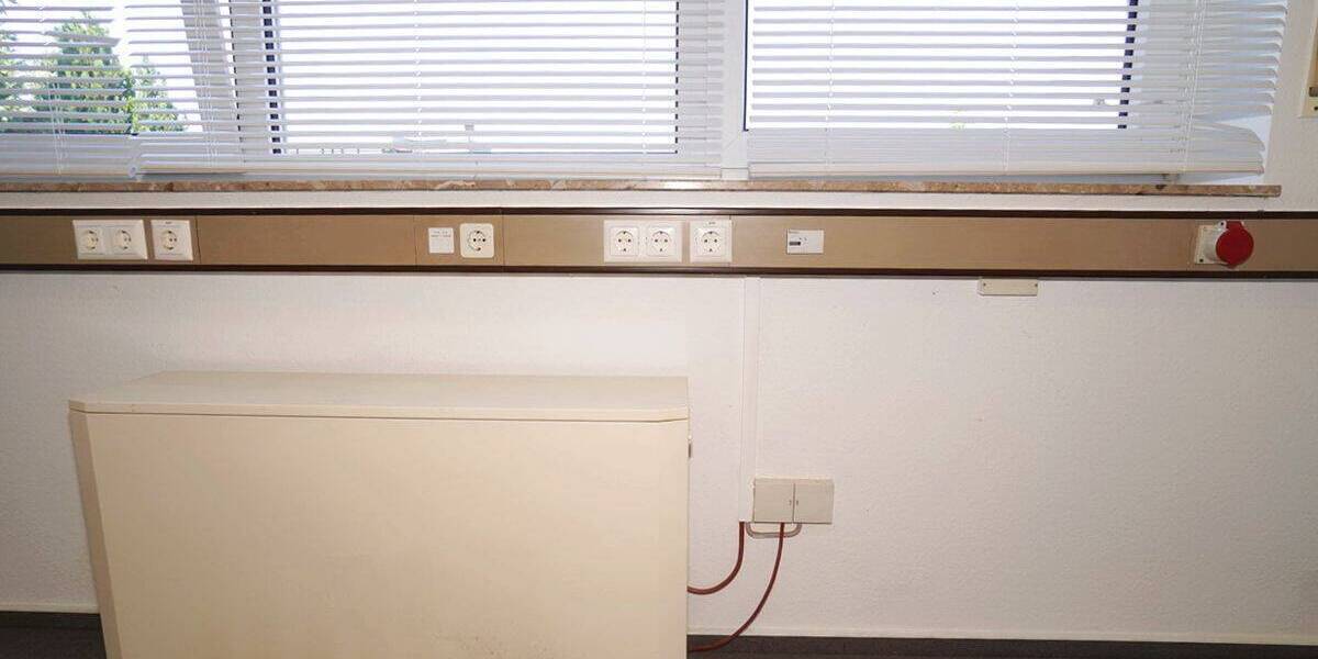 Gewerbeobjekt Paderborn Kernstadt - 3 Zimmer, 107 m&sup2;, 708&euro; | Angebot:26863476