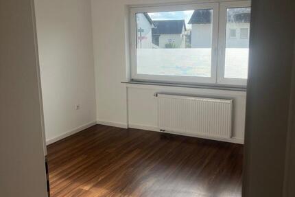 Wohnung Steinheim - 3 Zimmer, 84 m&sup2;, 630&euro; | Angebot:27598007