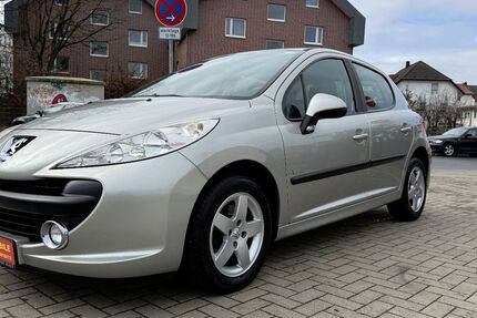 Peugeot 207 170.000 km 2.499 &euro; Paderborn 33100