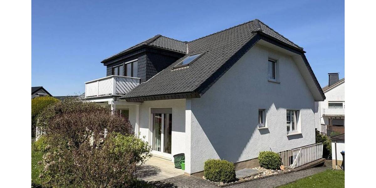 Einfamilienhaus Altenbeken - 8 Zimmer, 147 m&sup2;, 429.000&euro; | Angebot:26826119