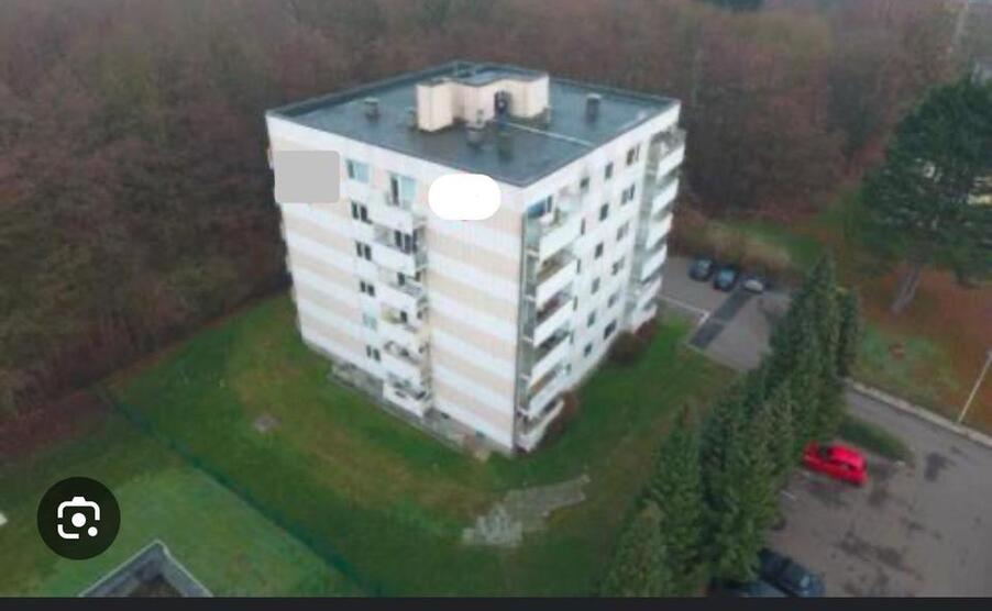 Wohnung 2 Zimmer! Guter Zustand ! Als Kapitalanlage !