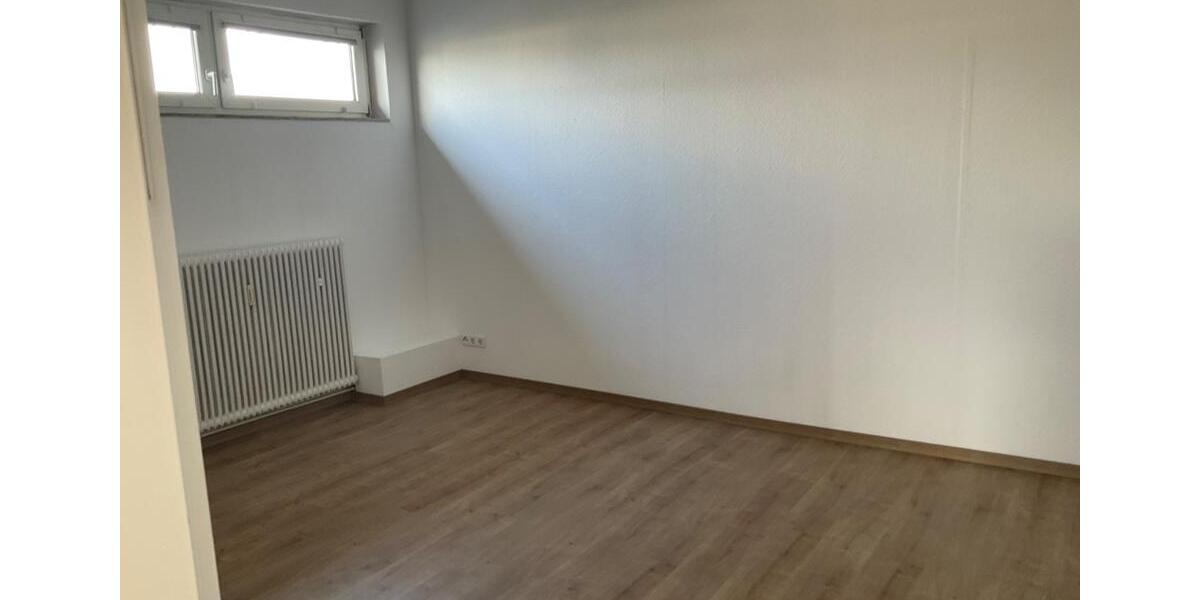 Etagenwohnung Brakel - 2 Zimmer, 61 m&sup2;, 490&euro; | Angebot:26597856