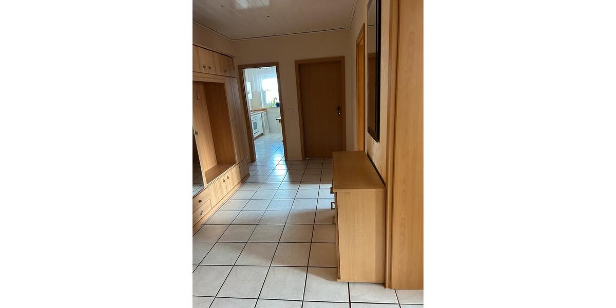 Etagenwohnung Paderborn - 3 Zimmer, 84 m&sup2;, 200.000&euro; | Angebot:27208639