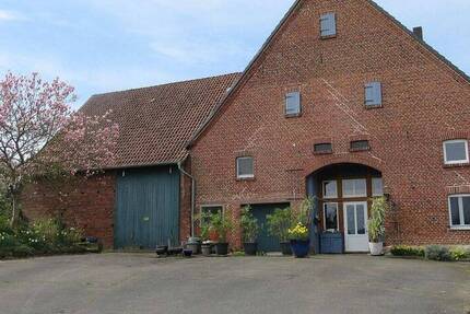 Haus Horn-Bad Meinberg Belle - 6 Zimmer, 232 m&sup2;, 195.000&euro; | Angebot:26724850