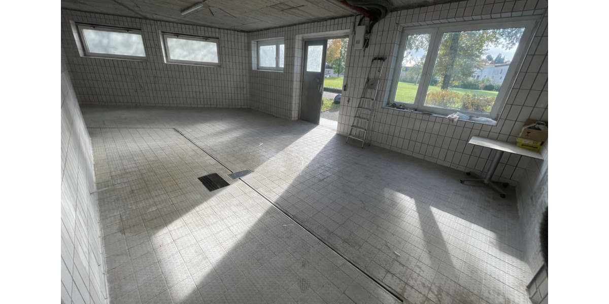 Gewerbeobjekt Altenbeken - 650&euro; | Angebot:24846467