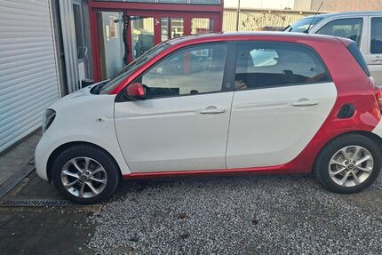 Smart ForFour 32.500 km 7.999 € Detmold 32758