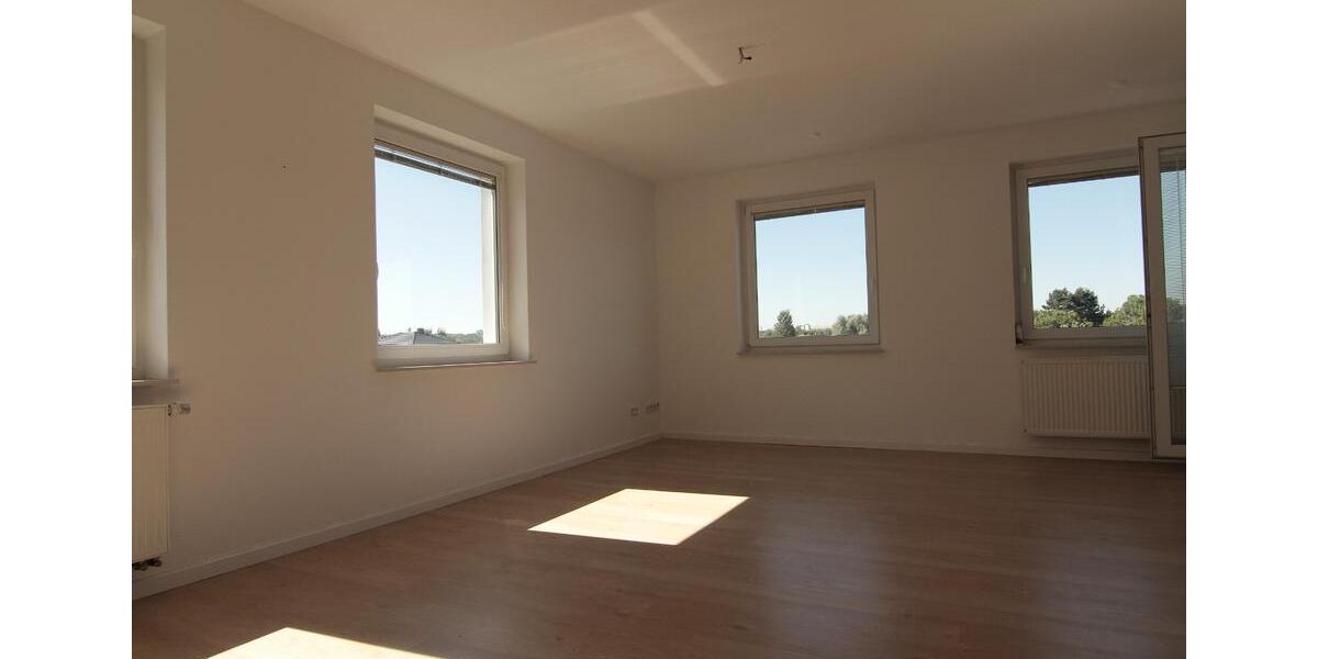 Büro mit Küche, Balkon und Parkplatz in Paderborn zimmer