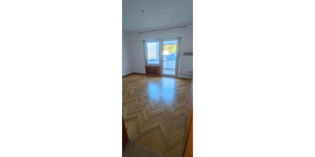Etagenwohnung Horn-Bad Meinberg Bad Meinberg - 3 Zimmer, 98 m&sup2;, 882&euro; | Angebot:26447990