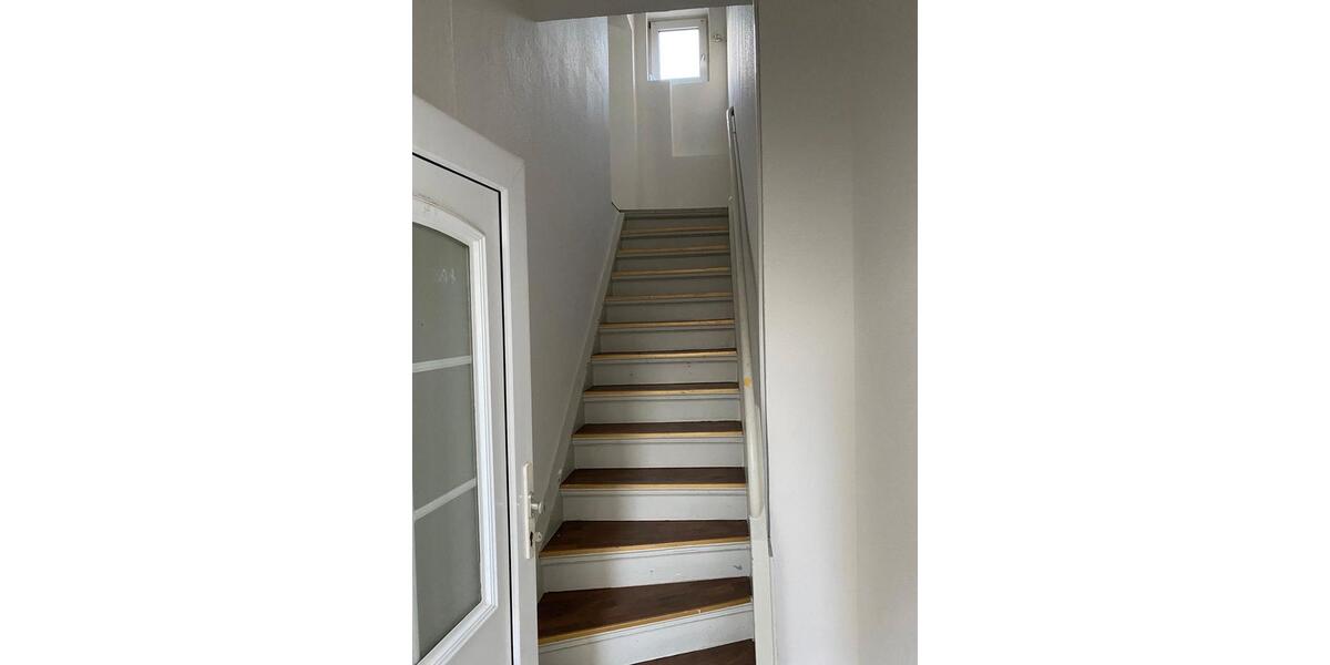 Wohnung mit Küche sep. Eingang in Lage 1 zimmer