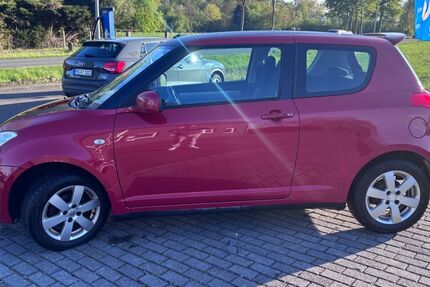 Suzuki Swift 203.000 km 2.150 &euro; Paderborn 33102