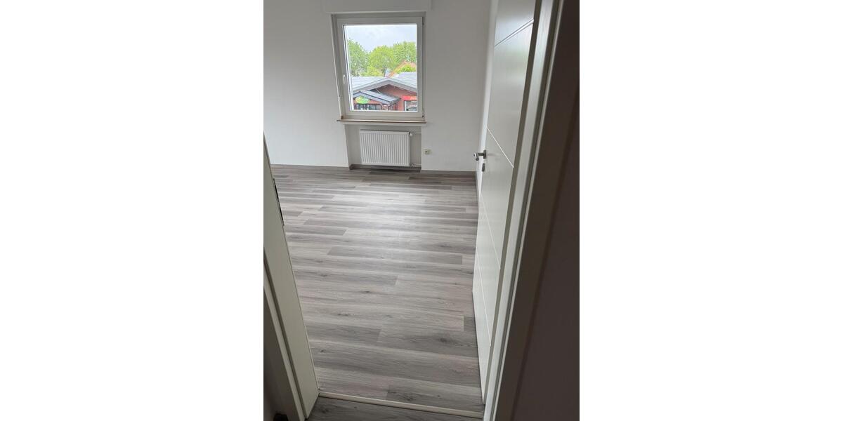 Etagenwohnung Paderborn - 2 Zimmer, 65 m&sup2;, 770&euro; | Angebot:26524880