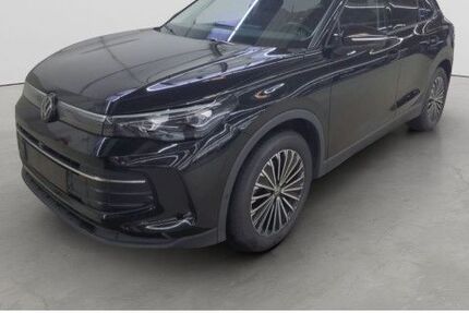 VW Tiguan 24.304 km 33.690 &euro; Detmold 32756