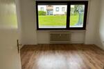 Erdgeschoßwohnung Detmold - 3 Zimmer, 73 m&sup2;, 650&euro; | Angebot:26638428