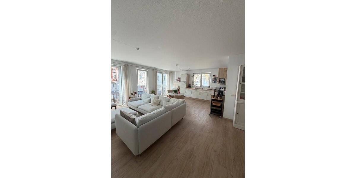 Etagenwohnung Paderborn Neuenbeken - 2 Zimmer, 84 m&sup2;, 1.000&euro; | Angebot:26193518