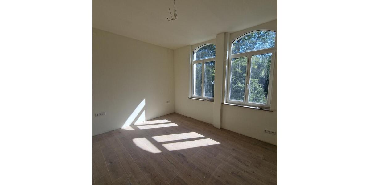 Erdgeschoßwohnung Detmold Hiddesen - 3 Zimmer, 89 m&sup2;, 360.000&euro; | Angebot:23705296