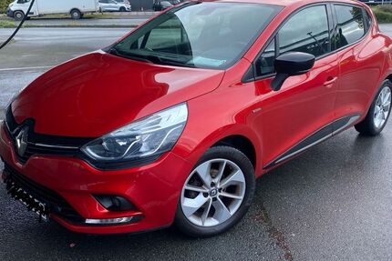 Renault Clio 98.000 km 8.450 € Paderborn 33098