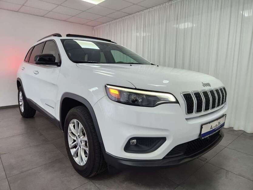 Jeep Cherokee 18.714 km 29.990 € Schloß Holte-Stukenbrock 33758