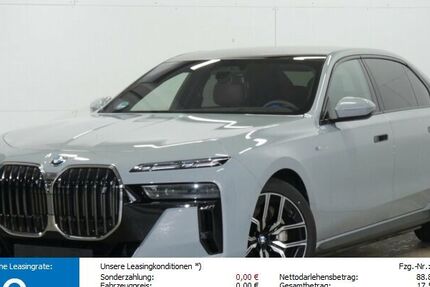 BMW i7 23.900 km 88.830 € Paderborn 33100