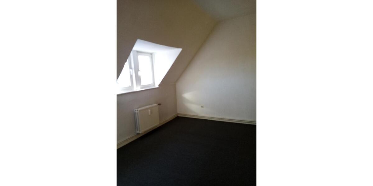 Etagenwohnung Steinheim - 4 Zimmer, 100 m&sup2;, 700&euro; | Angebot:26465581