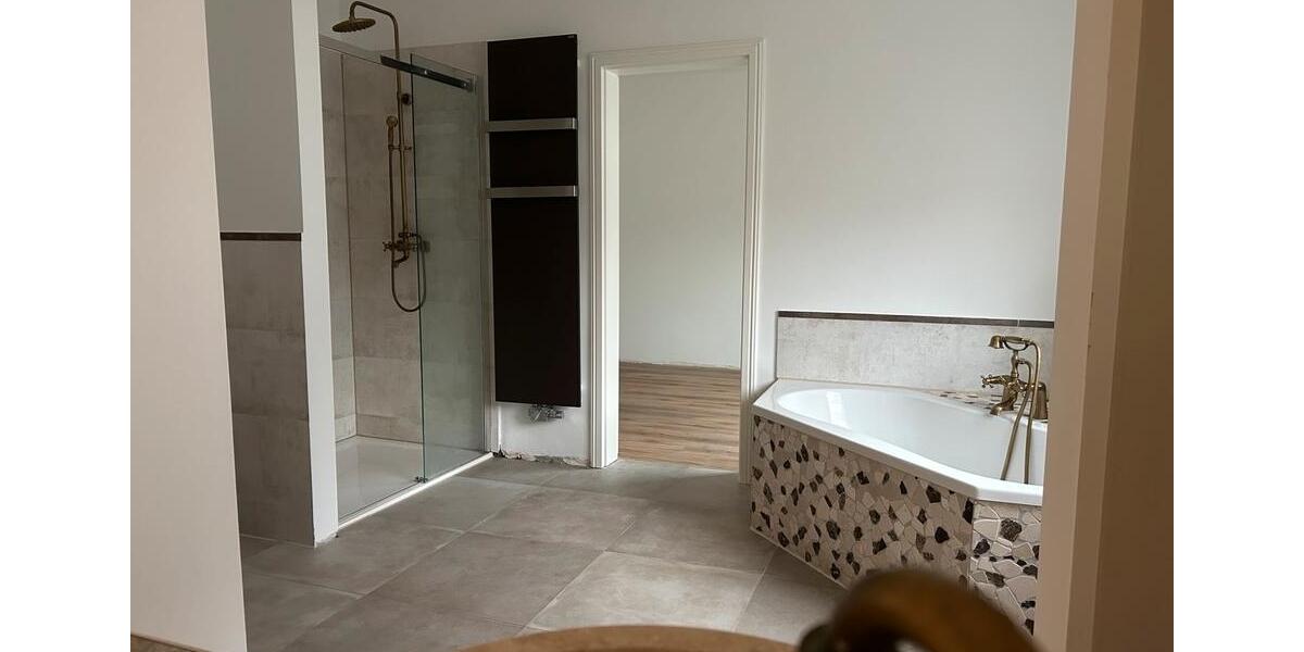 Erdgeschoßwohnung Lichtenau - 4 Zimmer, 165 m&sup2;, 1.700&euro; | Angebot:24789133