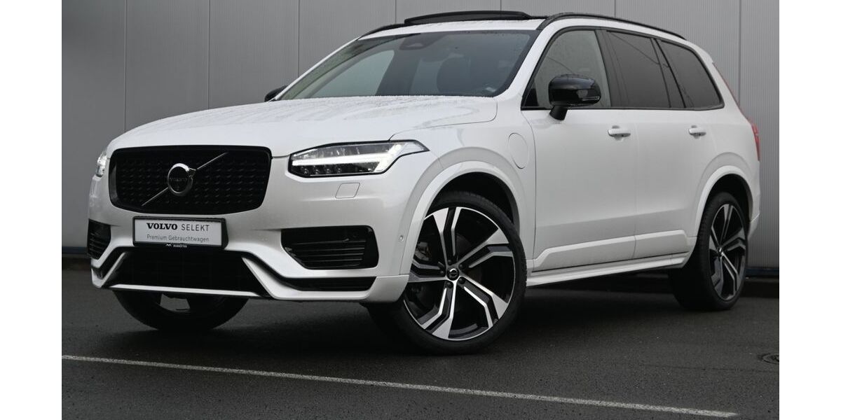 Volvo XC90 17.504 km 64.450 &euro; Paderborn 33106