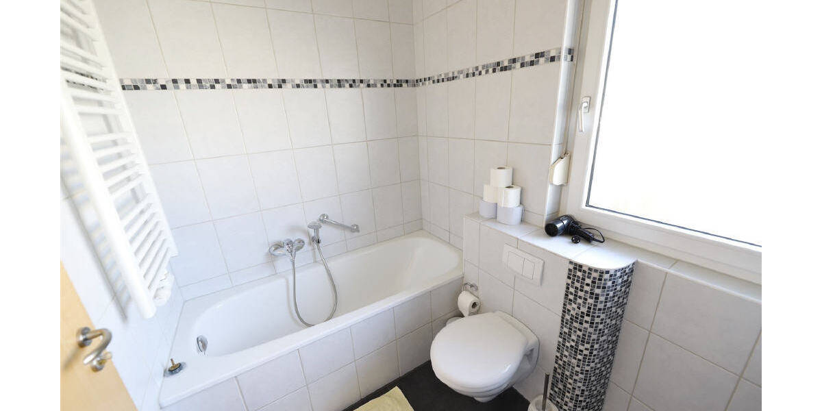 Reihenmittelhaus Detmold Klüt - 4 Zimmer, 105 m&sup2;, 210.000&euro; | Angebot:26290897