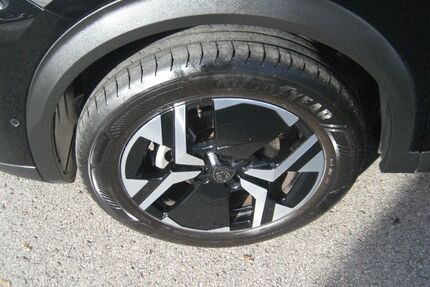 Peugeot 2008 42.000 km 27.900 &euro; Detmold 32758