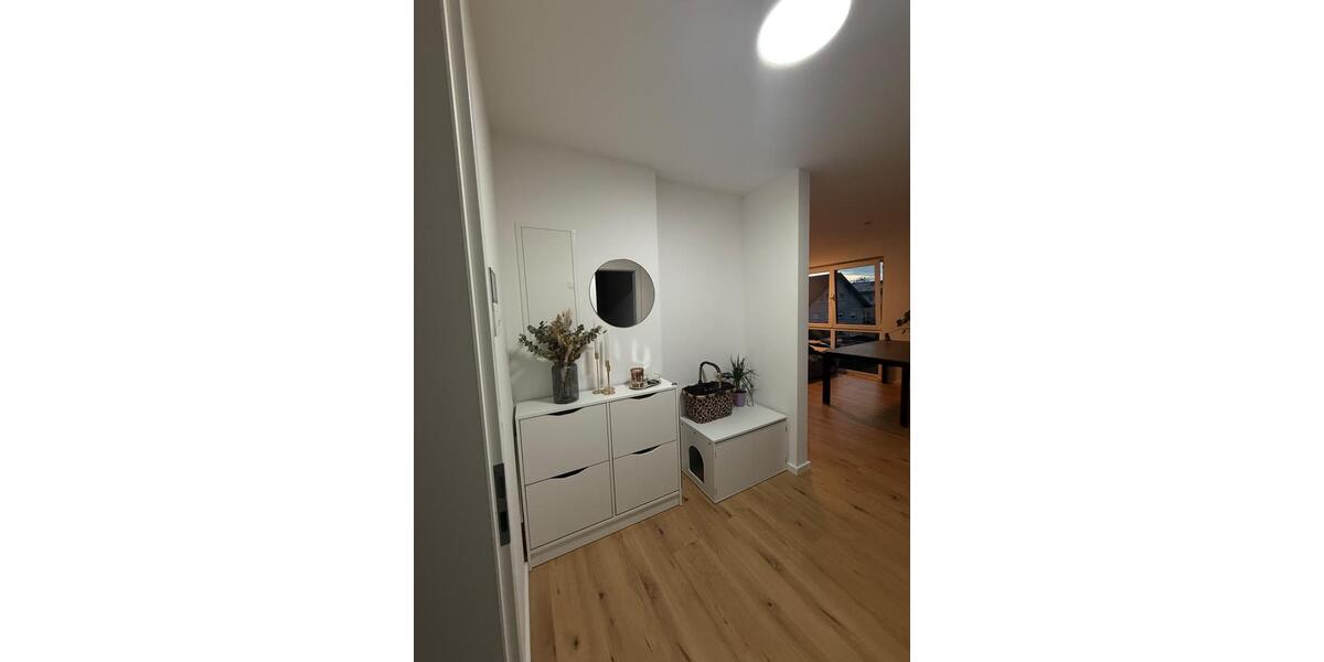 Einfamilienhaus Hövelhof - 2 Zimmer, 47 m&sup2;, 882&euro; | Angebot:27623807