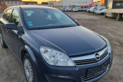 Opel Astra 215.000 km 1.499 € Paderborn 33100