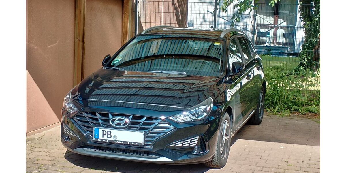Hyundai i30 42.000 km 17.000 &euro; Paderborn 33106