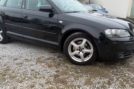 Audi A3 248.000 km 2.699 &euro; Paderborn 33106
