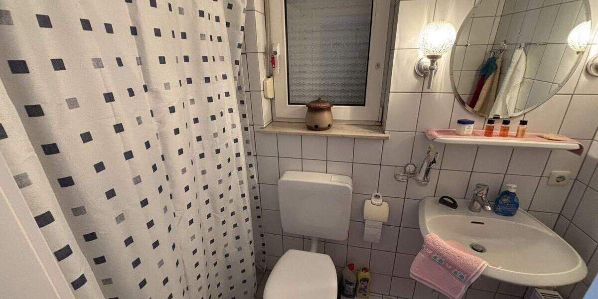 Mehrfamilienhaus, Wohnhaus Detmold / Hiddesen Hiddesen - 7 Zimmer, 203 m&sup2;, 560.000&euro; | Angebot:26725200