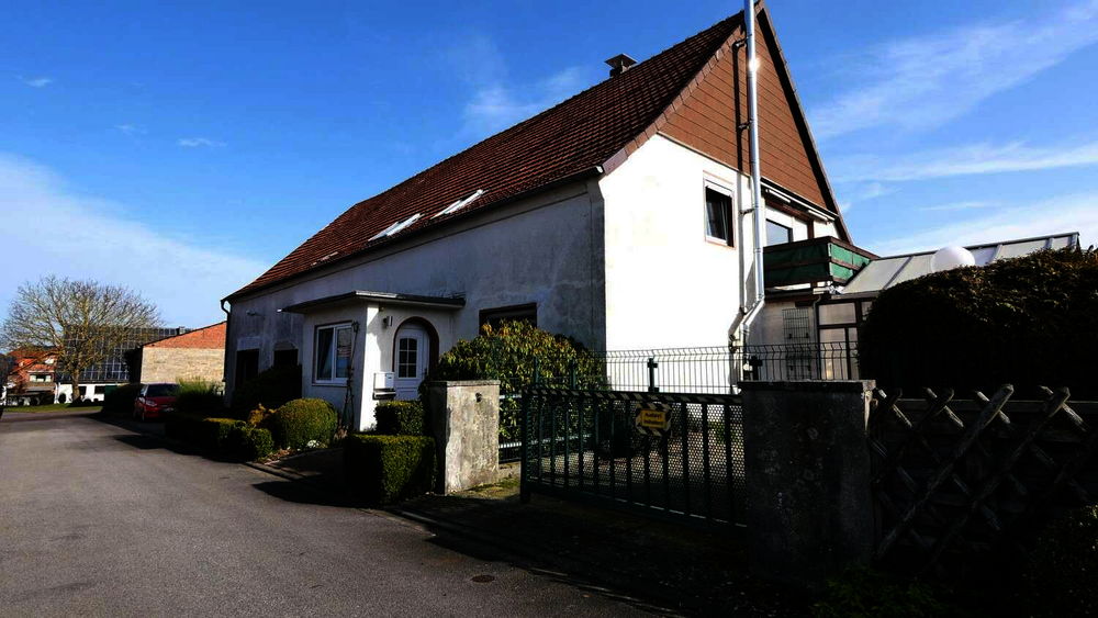 Einfamilienhaus Bad Wünnenberg - 6 Zimmer, 148 m&sup2;, 185.000&euro; | Angebot:25320213