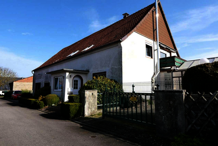 Haus Bad Wünnenberg - 6 Zimmer, 148 m&sup2;, 185.000&euro; | Angebot:25320213