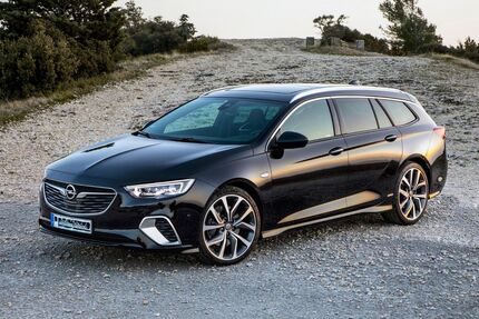 Opel Insignia 75.500 km 22.400 &euro; Paderborn 33102