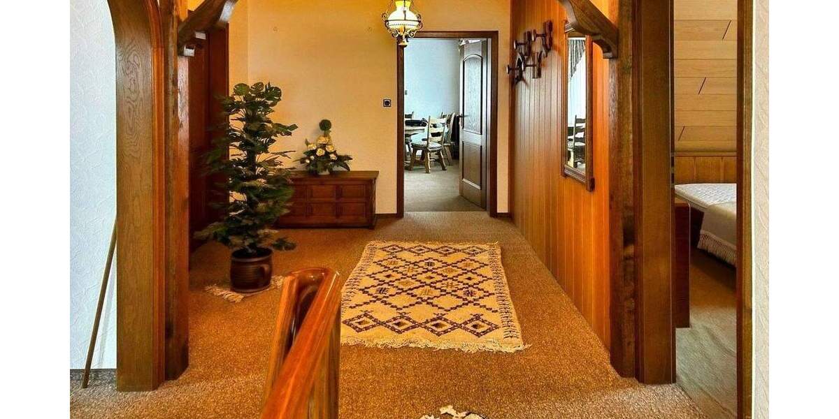 Einfamilienhaus Steinheim Sandebeck - 9 Zimmer, 209 m&sup2;, 249.000&euro; | Angebot:25687387