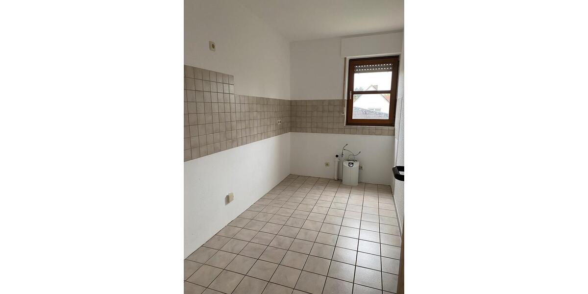 Dachgeschoßwohnung Paderborn Univiertel - 3 Zimmer, 77 m&sup2;, 650&euro; | Angebot:26462501