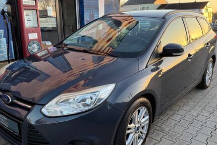 Ford Focus 108.000 km 6.599 &euro; Paderborn 33104