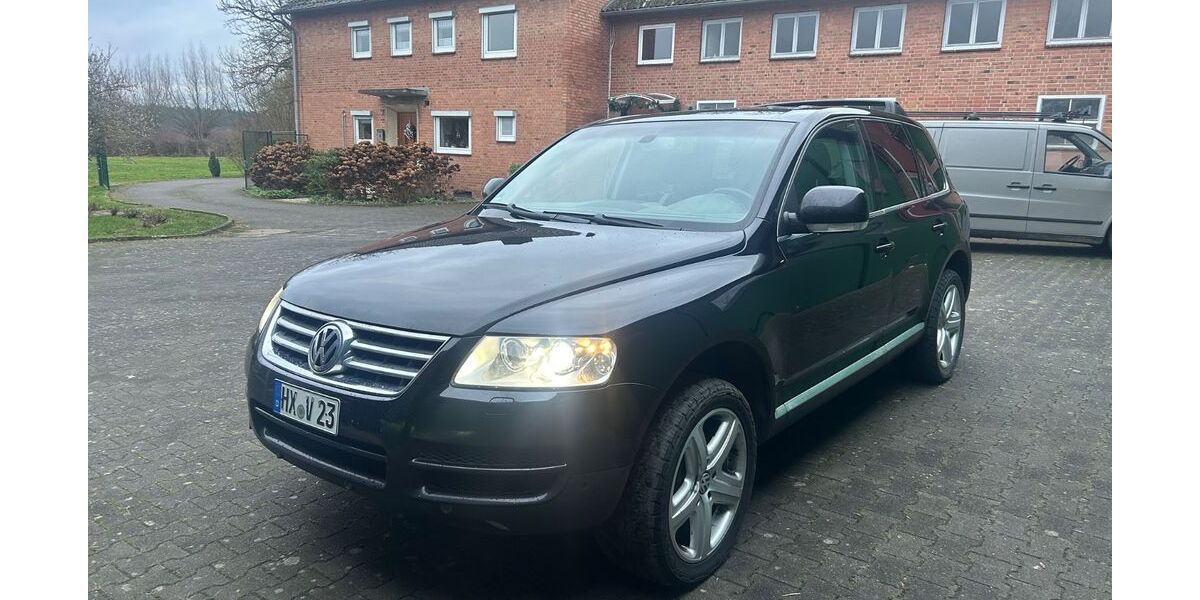 VW Touareg 290.000 km 5.800 &euro; Nieheim 33039