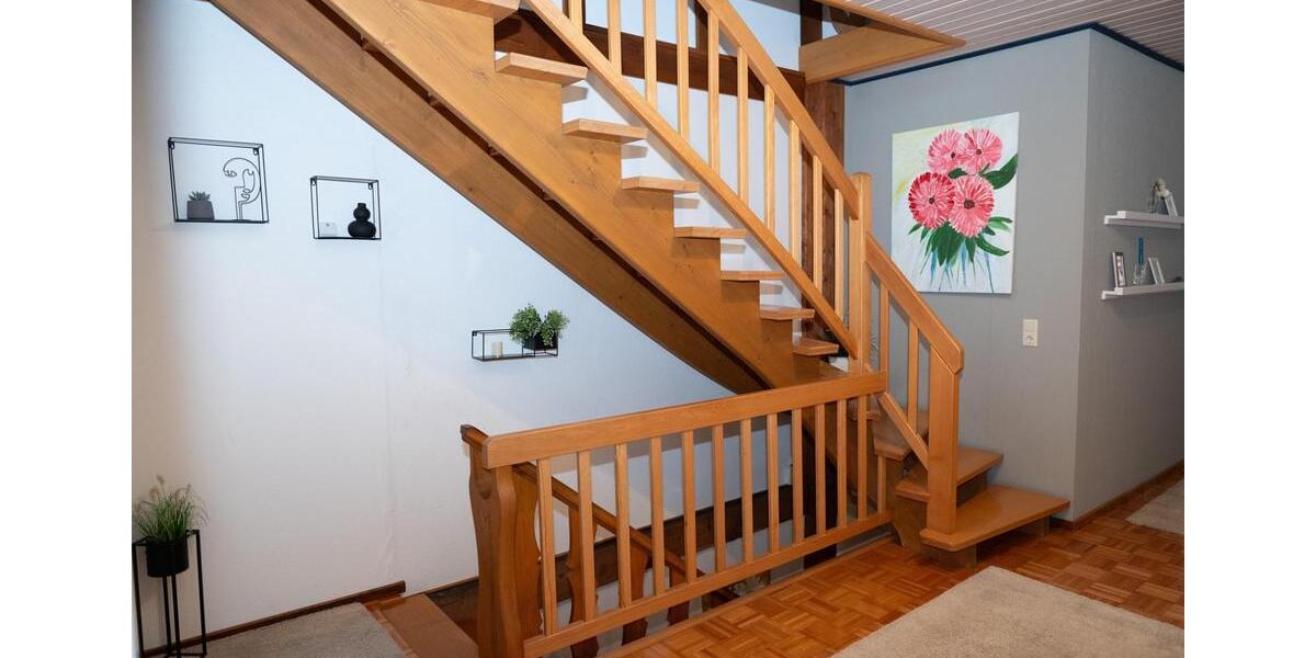 Bauernhaus, Landhaus Bad Wünnenberg - 14 Zimmer, 330 m&sup2;, 390.000&euro; | Angebot:27295998