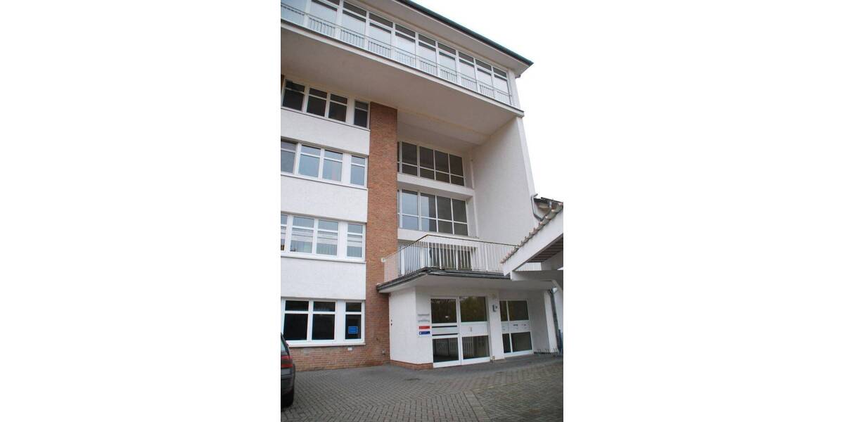 Etagenwohnung Bad Driburg - 3 Zimmer, 105 m&sup2;, 530&euro; | Angebot:26189266