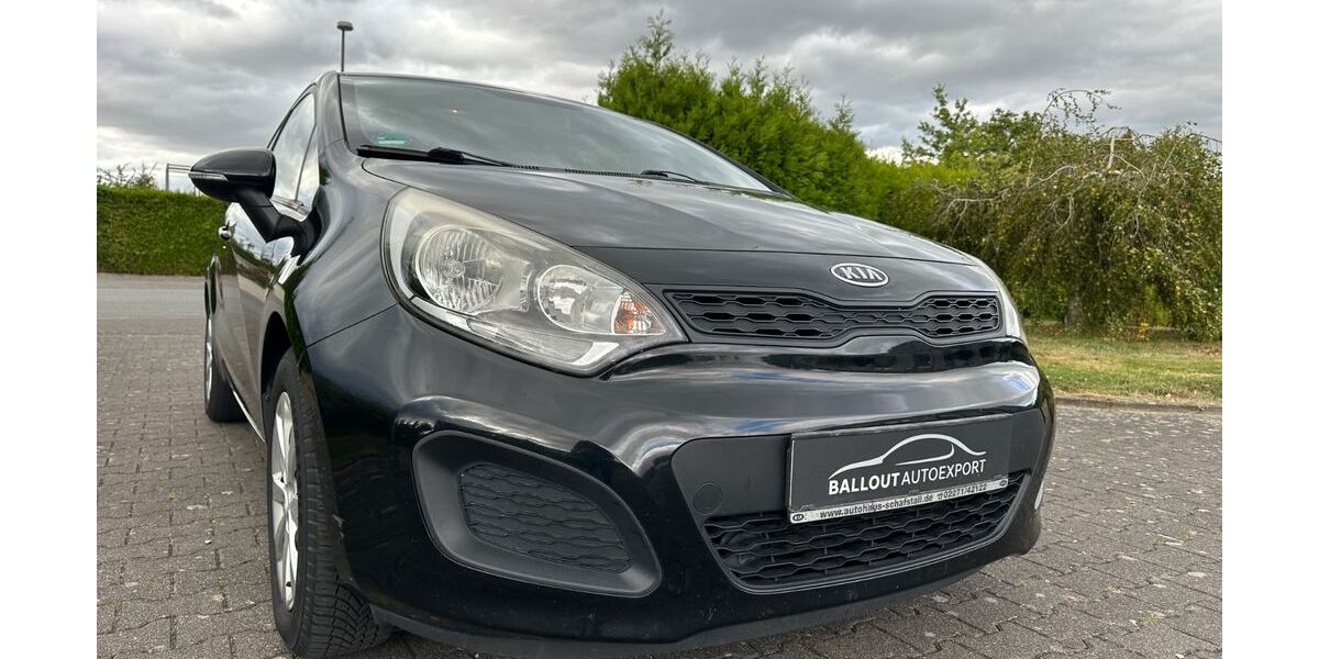 Kia Rio 150.000 km 3.500 € Lippstadt 59557