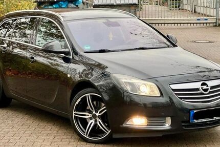 Opel Insignia 189.000 km 4.800 &euro; Bad Wünnenberg 33181