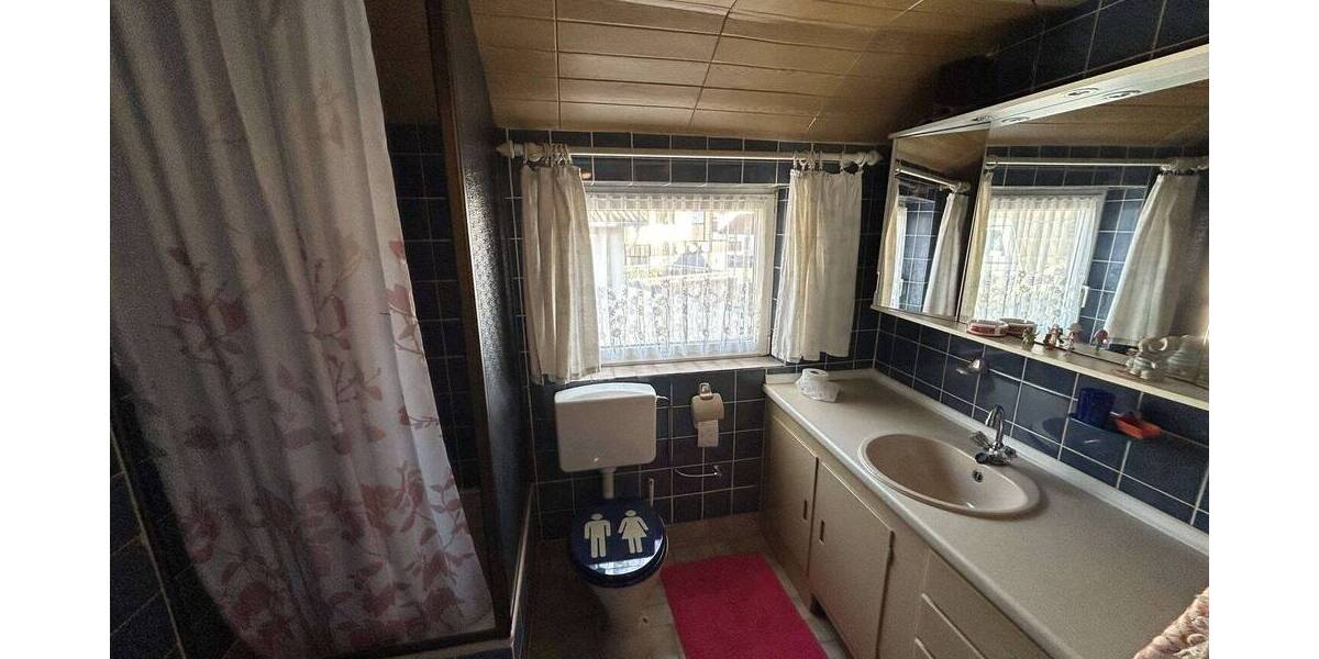 Einfamilienhaus Marsberg Niedermarsberg - 5 Zimmer, 110 m&sup2;, 125.000&euro; | Angebot:26787228