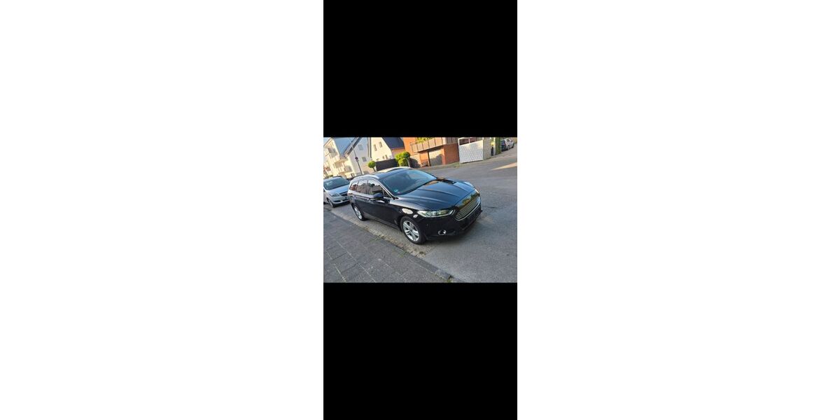 Ford Mondeo 185.000 km 8.500 &euro; Paderborn 33100